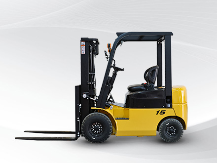 Electric or Diesel Forklift: How to Choose the Right Power